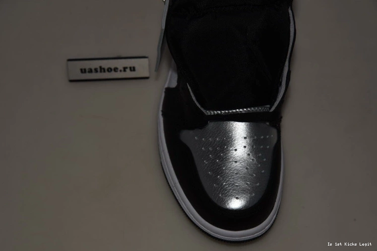 Jordan Toe”   “Silver 1 CD0461-001 Air OG High 0210